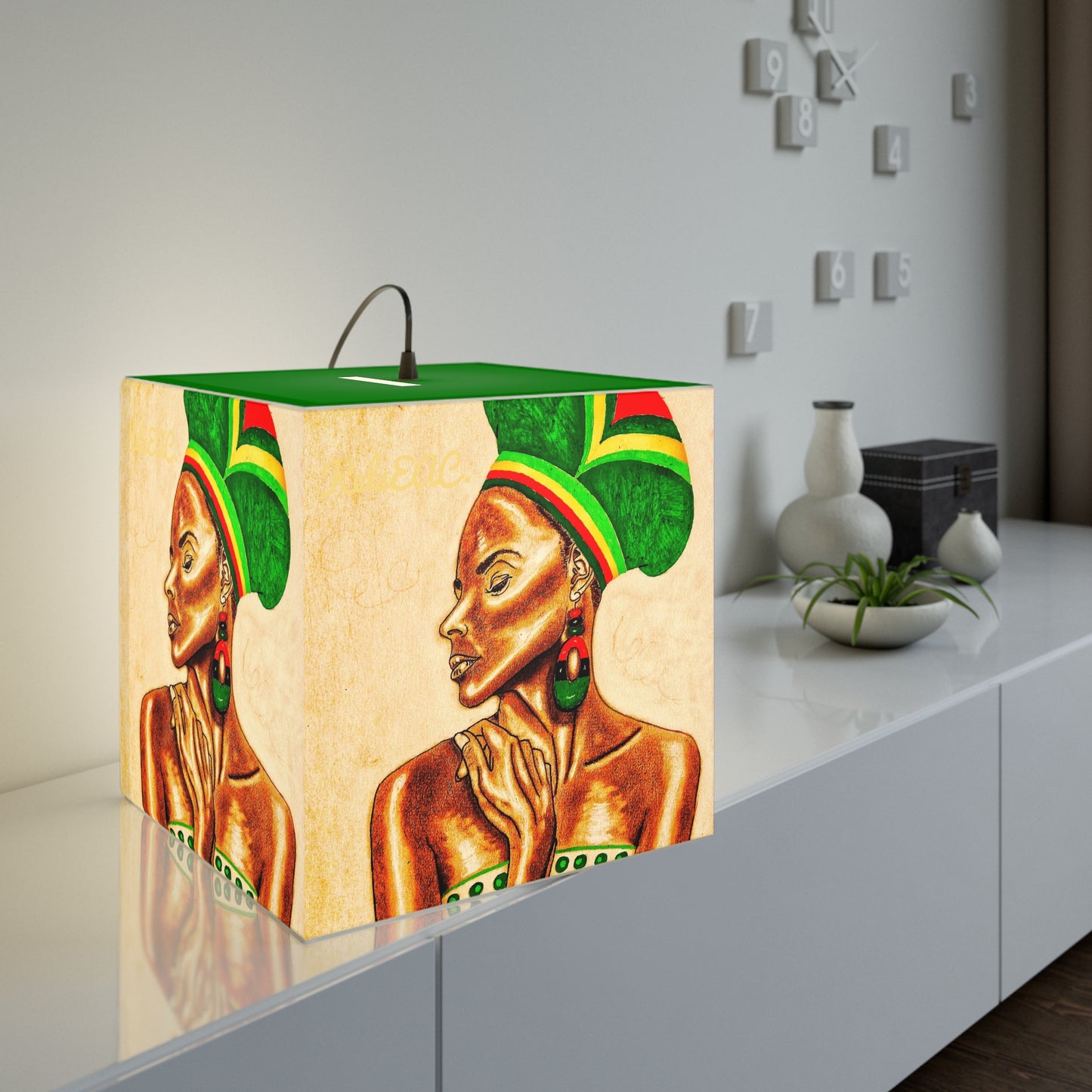 Elegant Green/ Red Light Cube Lamp
